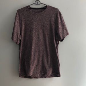Men’s lulu lemon t shirt